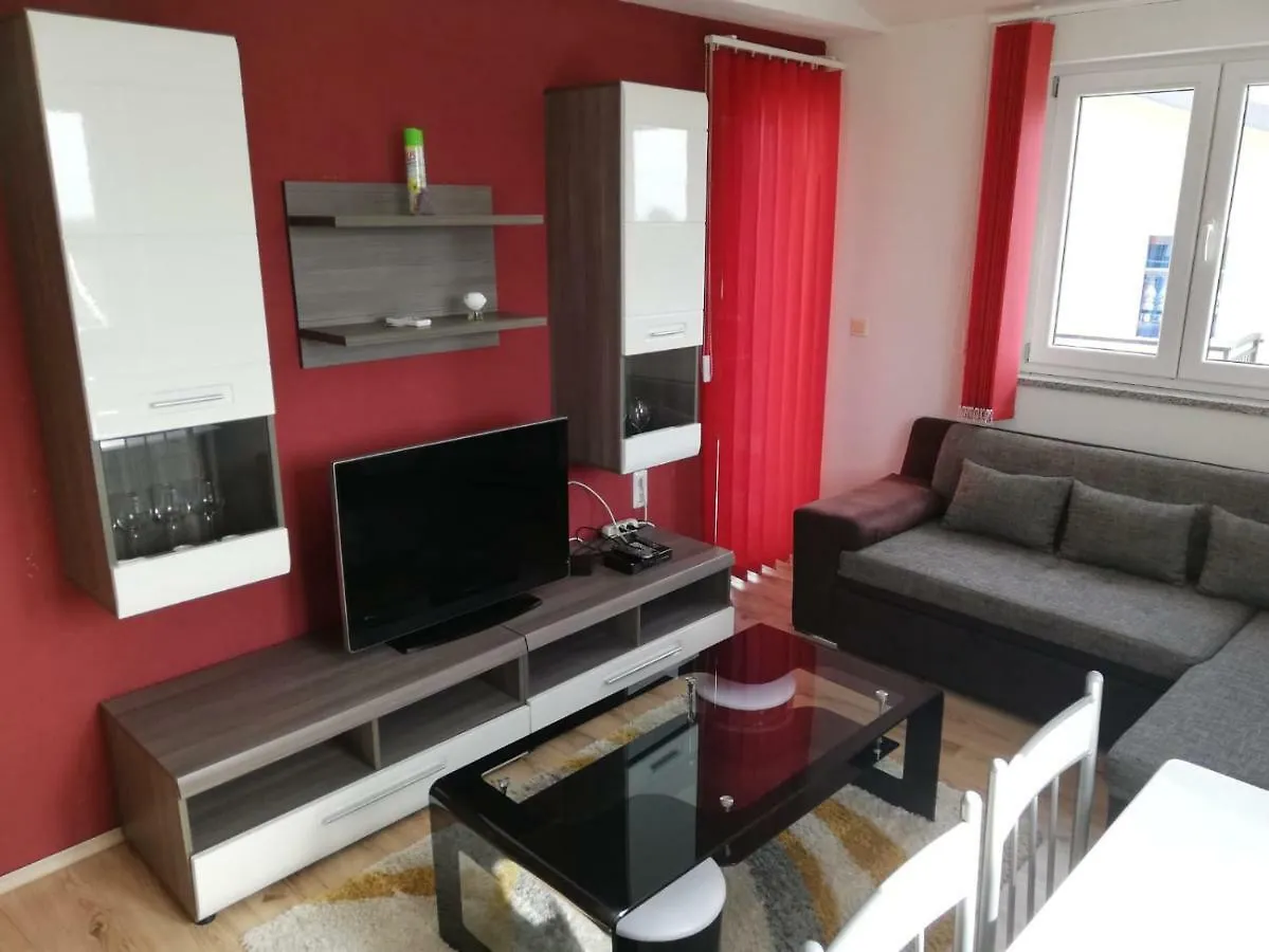 Radmani Apartments Porec 0*,
