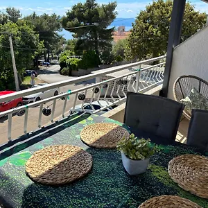 Jasna B , Omišalj Chorwacja